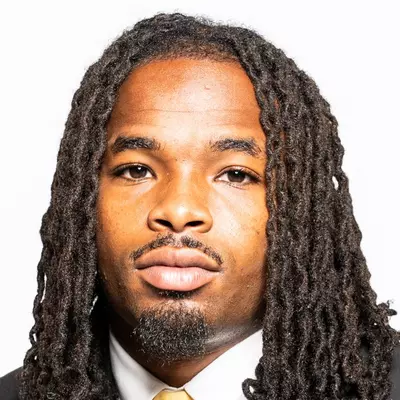 Damarjhe Lewis and Hollis Davidson III