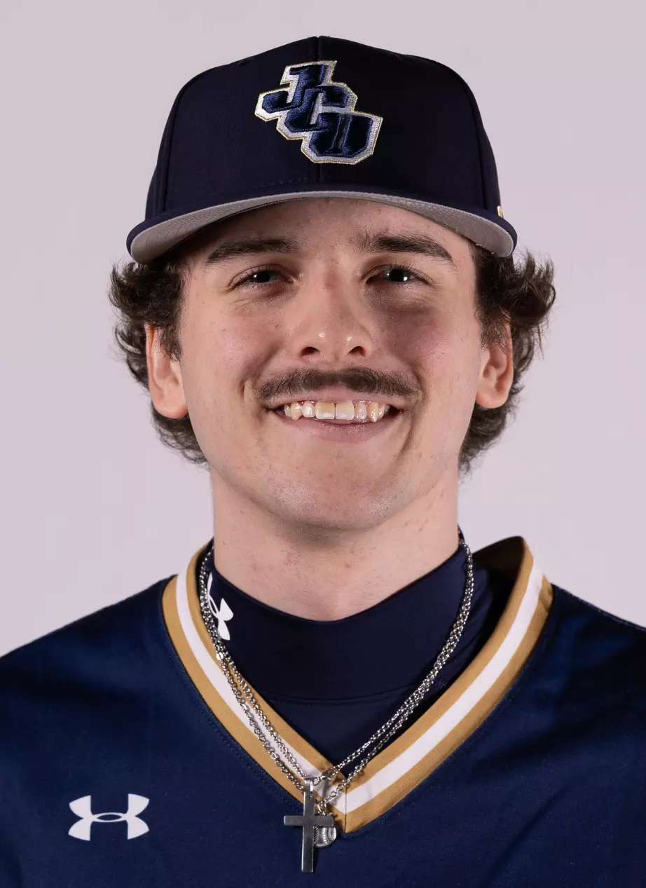 Gabriella DeLuca and Izzy Nageli