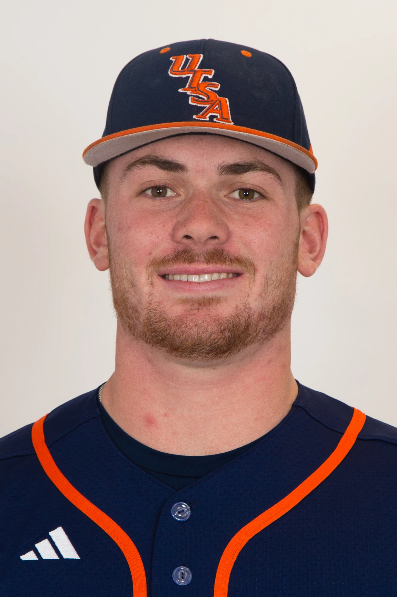 UTSA Roadrunners Coach Pat Hallmark (2024)