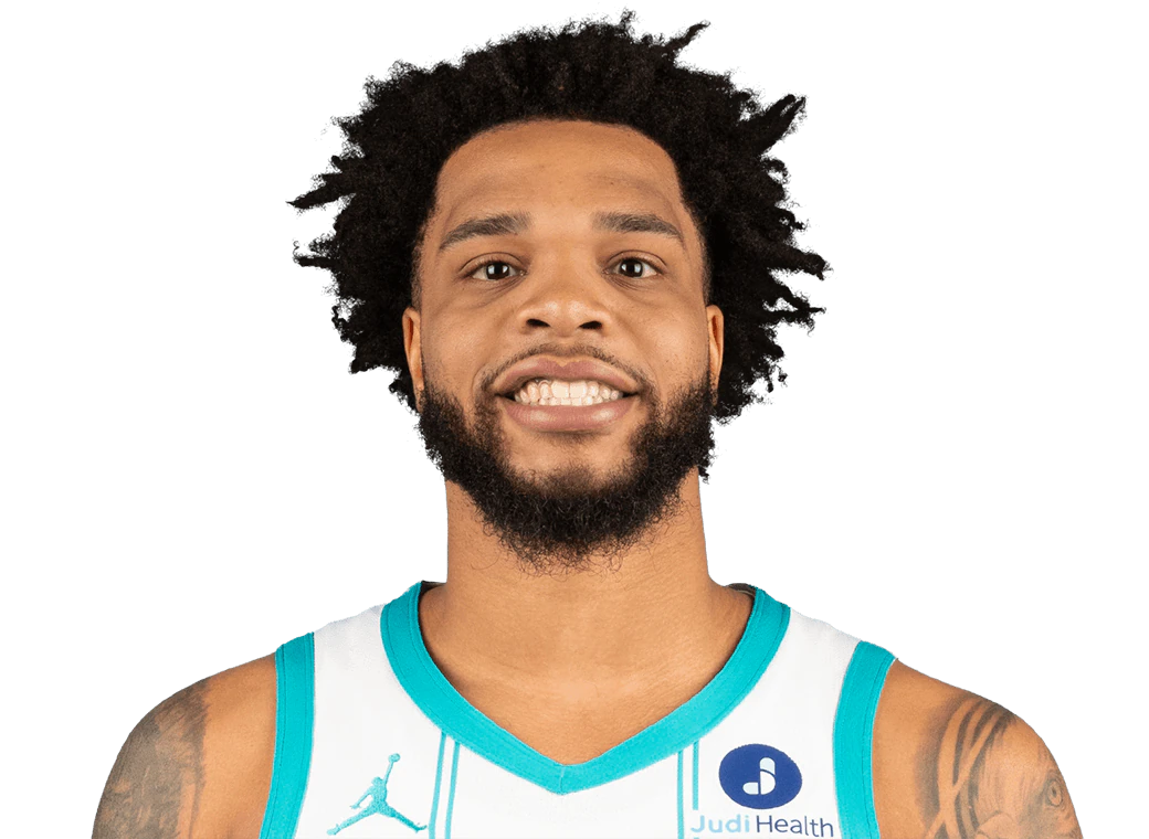 Lacee Smith and Jonathan Kuminga - 