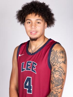 Cincinnati Bearcats Coach Katrina Merriweather (2024)