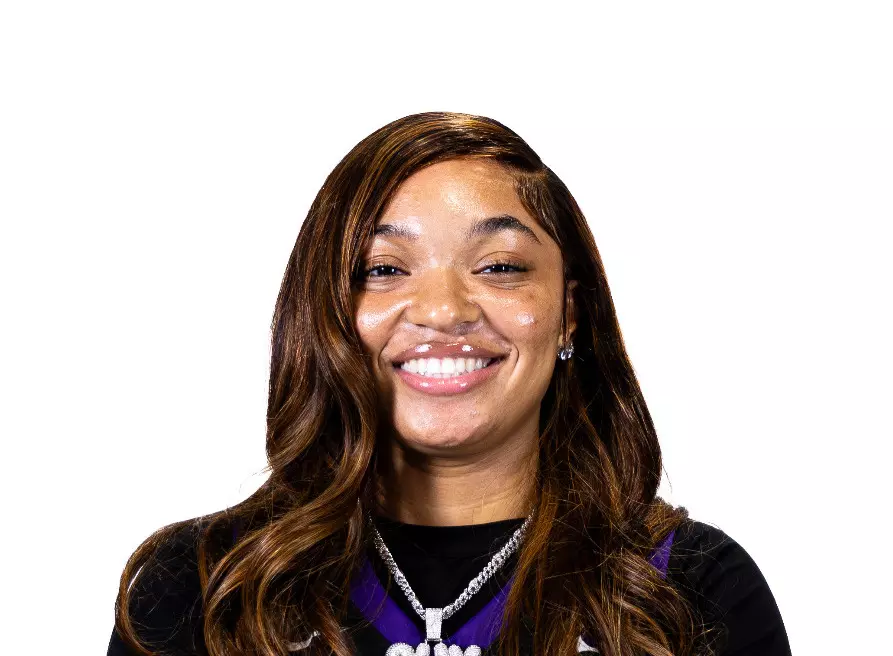 Taylor Crum and Jadah Pickens