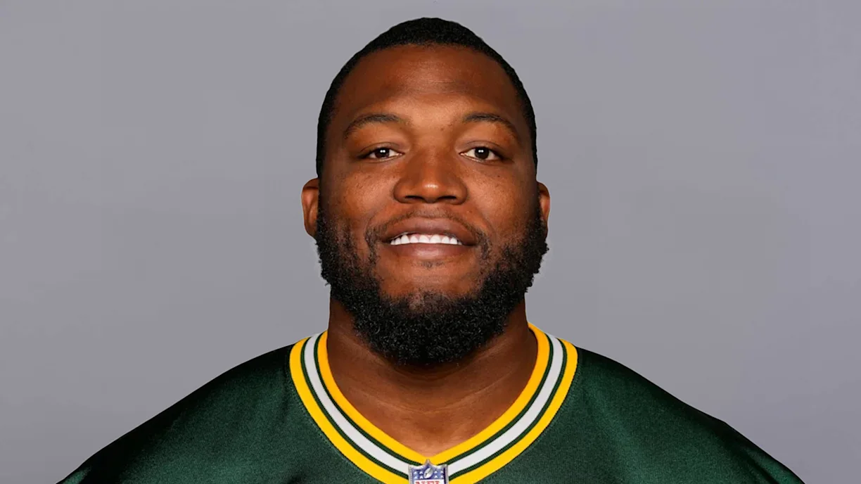 Damontae Kazee and Kenny Clark