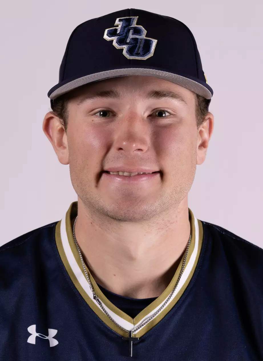 Miabella Collazo and Raegan Henderson