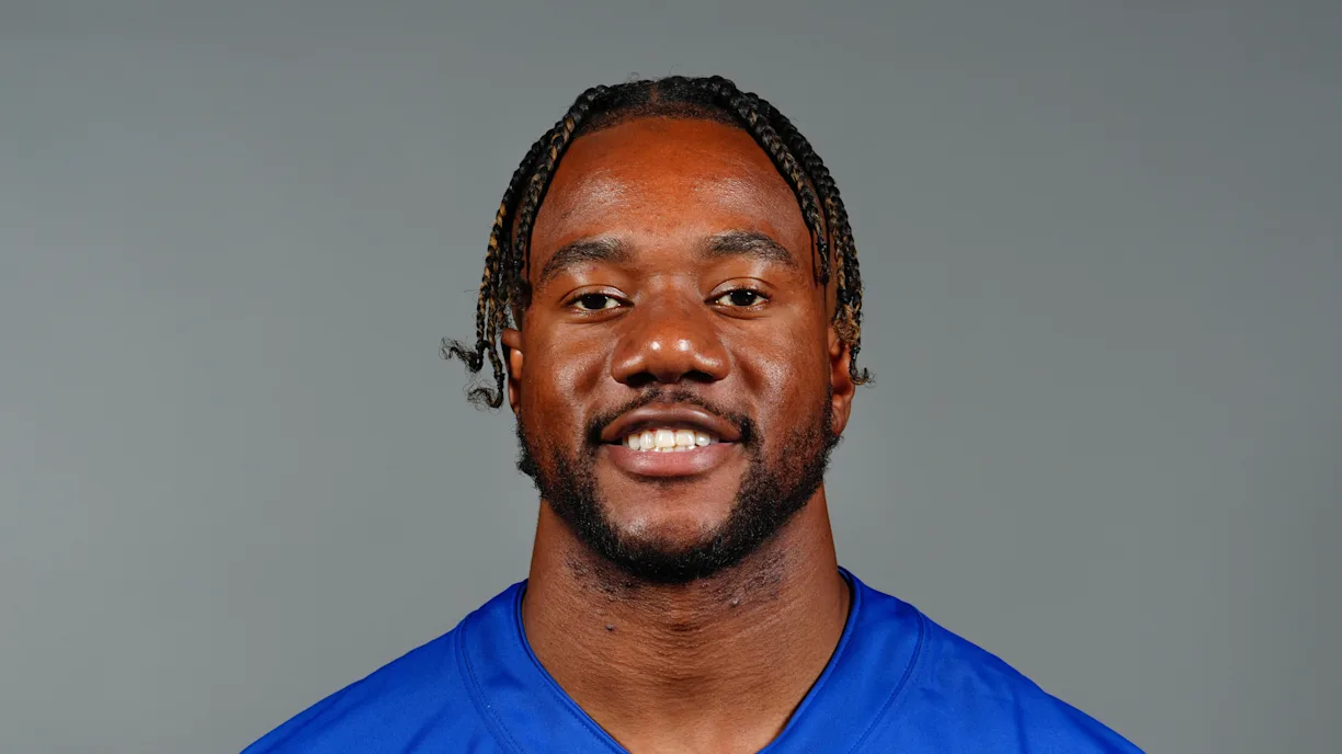 Aurora Elder and Amon-Ra St. Brown