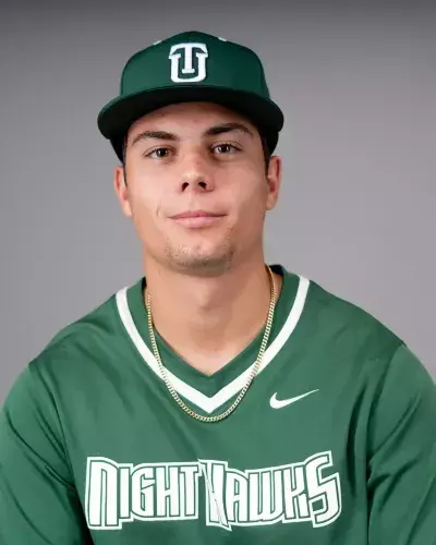 Angelique Mann and Mackenzie Reeder