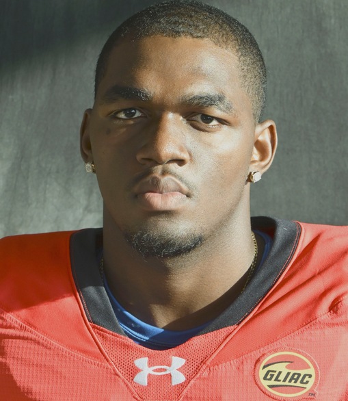 Izaiah Williams and Tre'Variez Jacobs