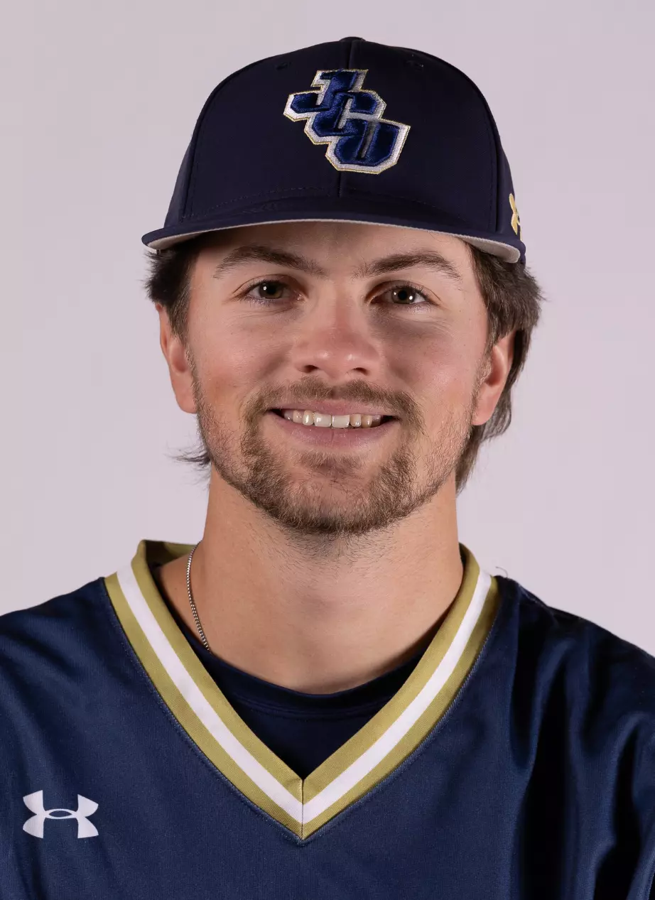 Luis Arreola and Brooke Goyings