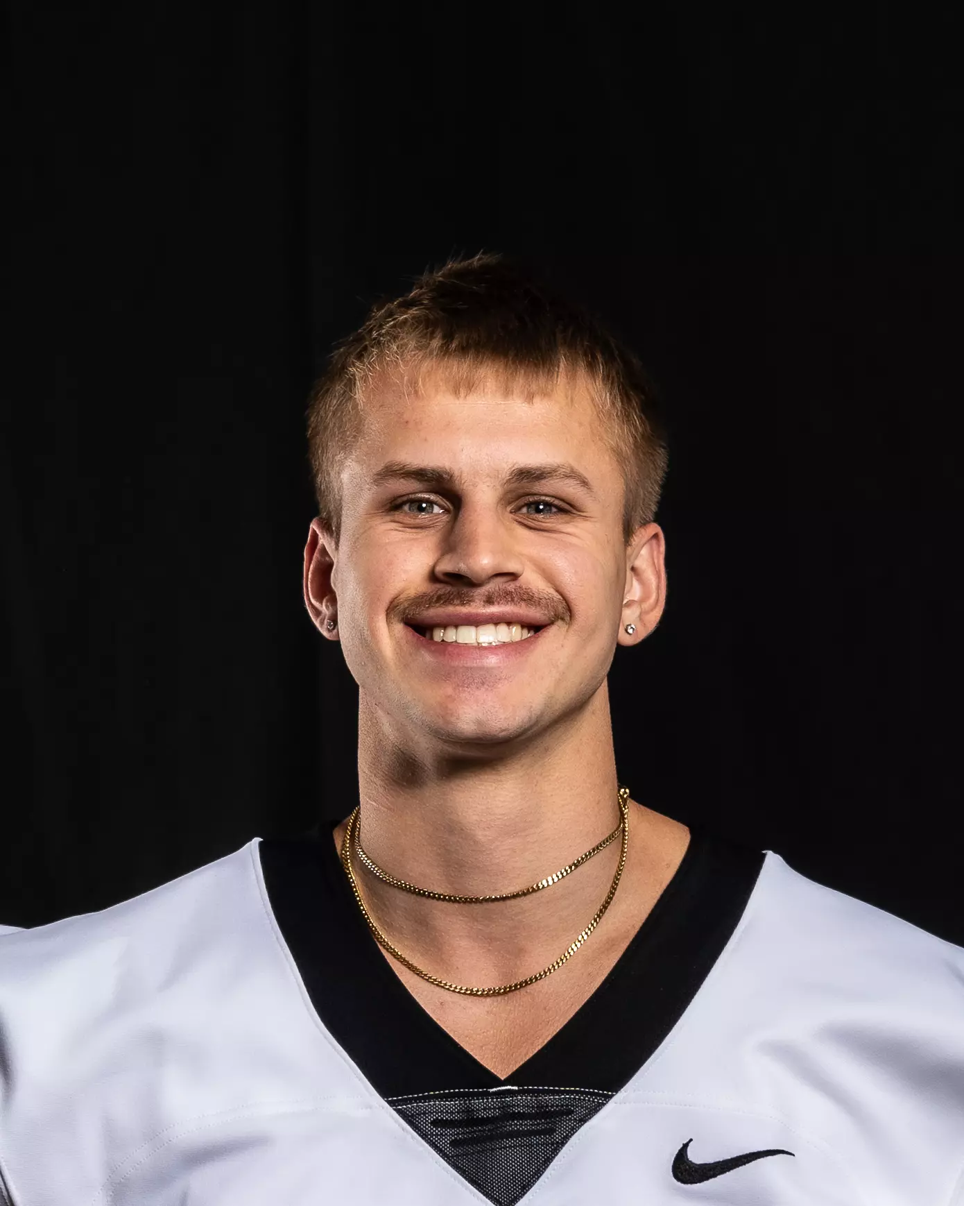 Kelin Knutson and Brycen Indell