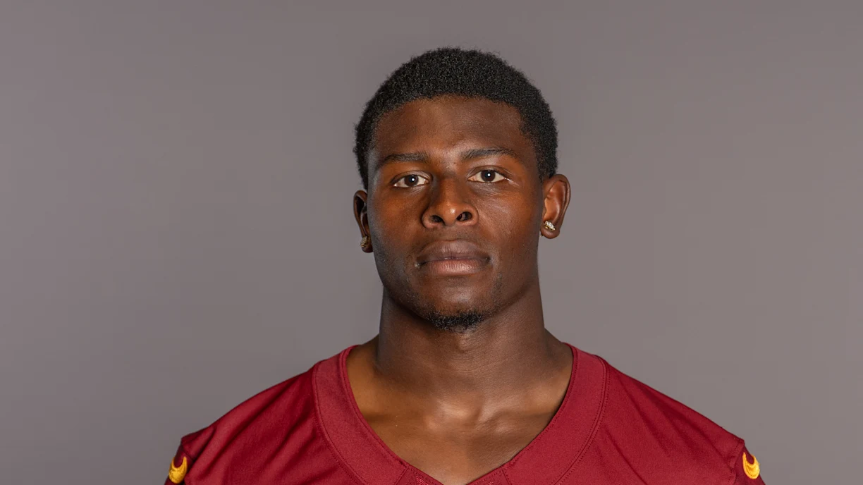 Cimiya Rideaux and Laila Robinson - 