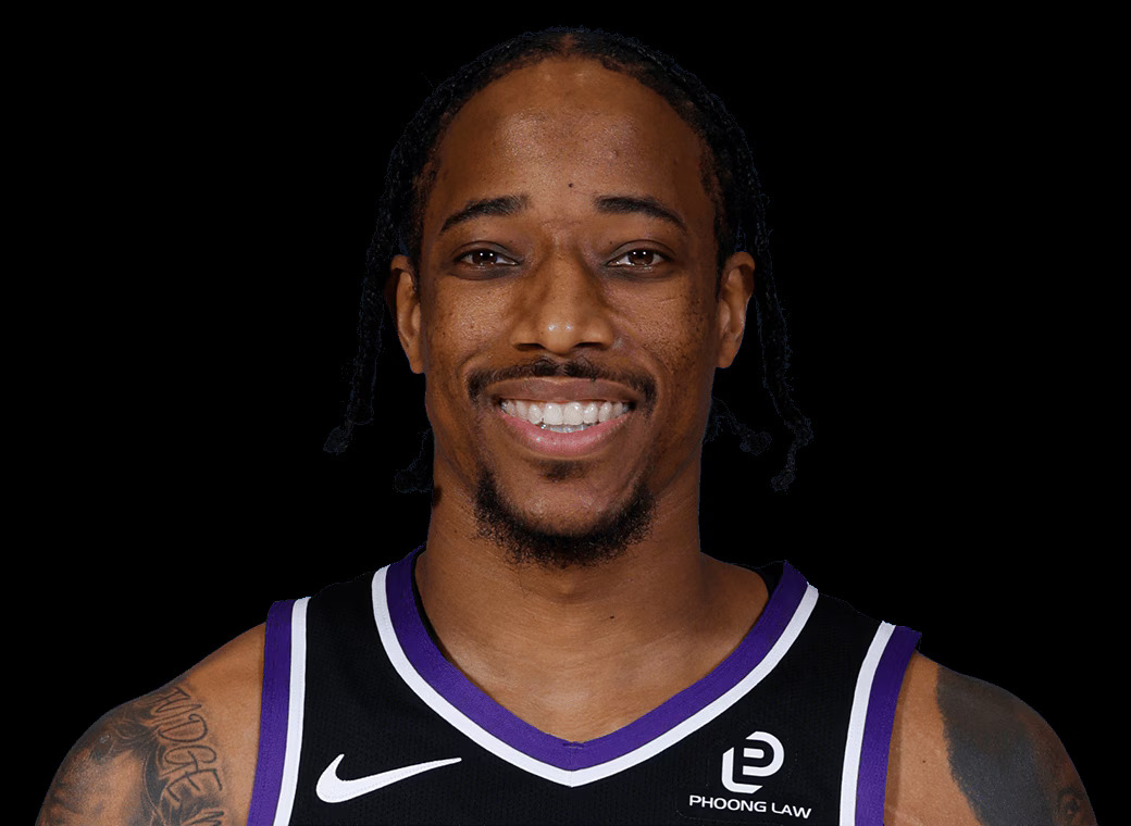 Noa Masui and King Large