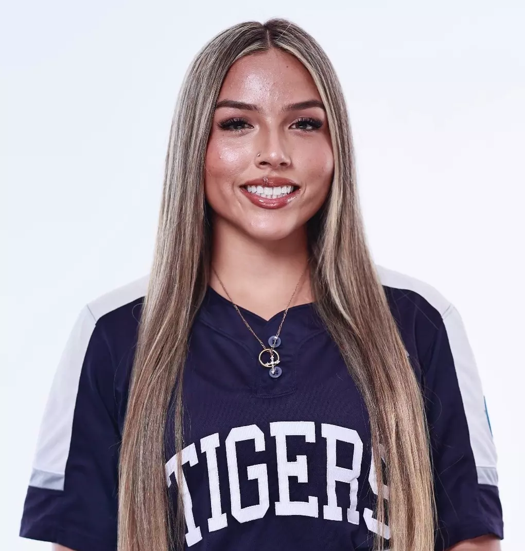 Ashton Romero and Meah Almaraz