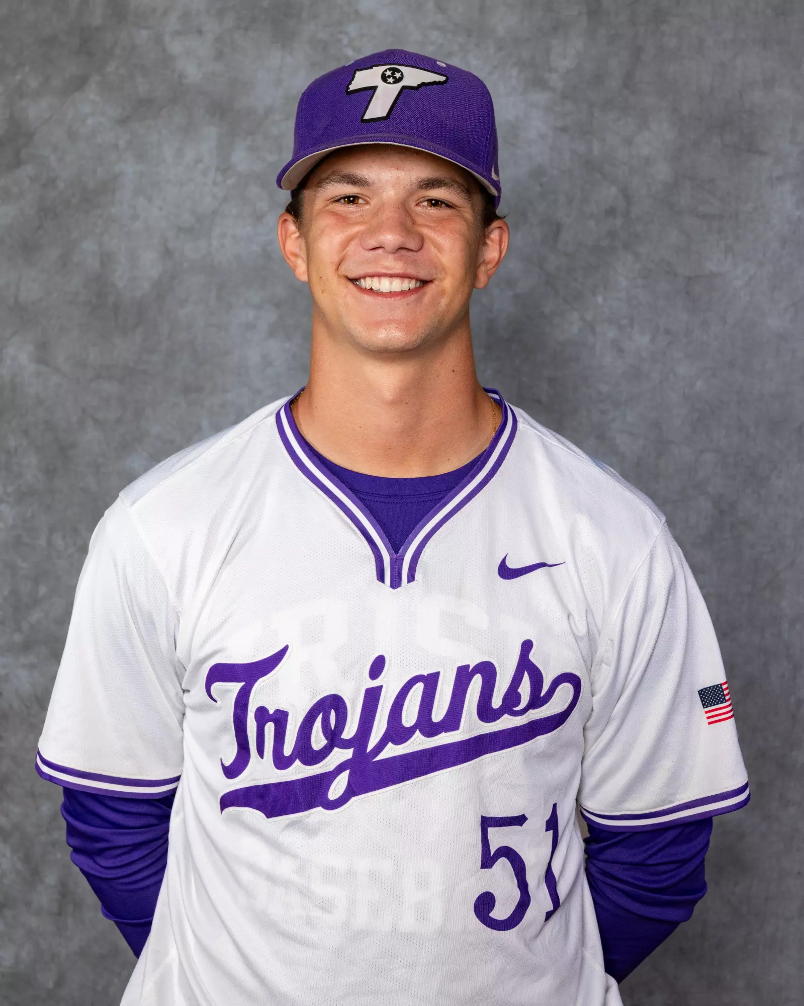 Peyton Phillips and Chloe Jones