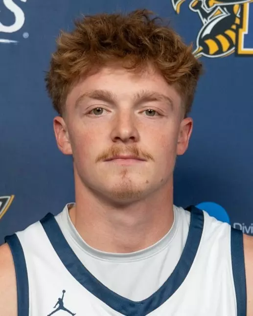 Aliyah Finch and Mason Landdeck