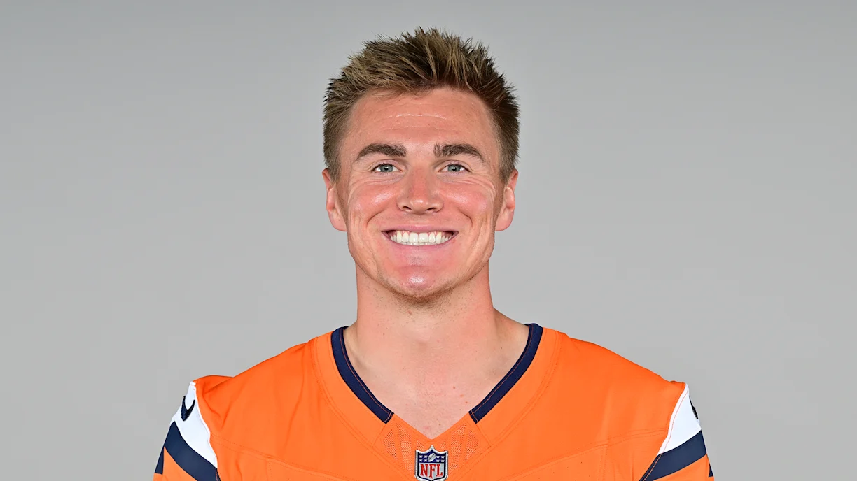 Noah Igbinoghene and Que Robinson - 