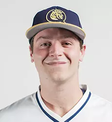 Ava Williams and Talia Hawa