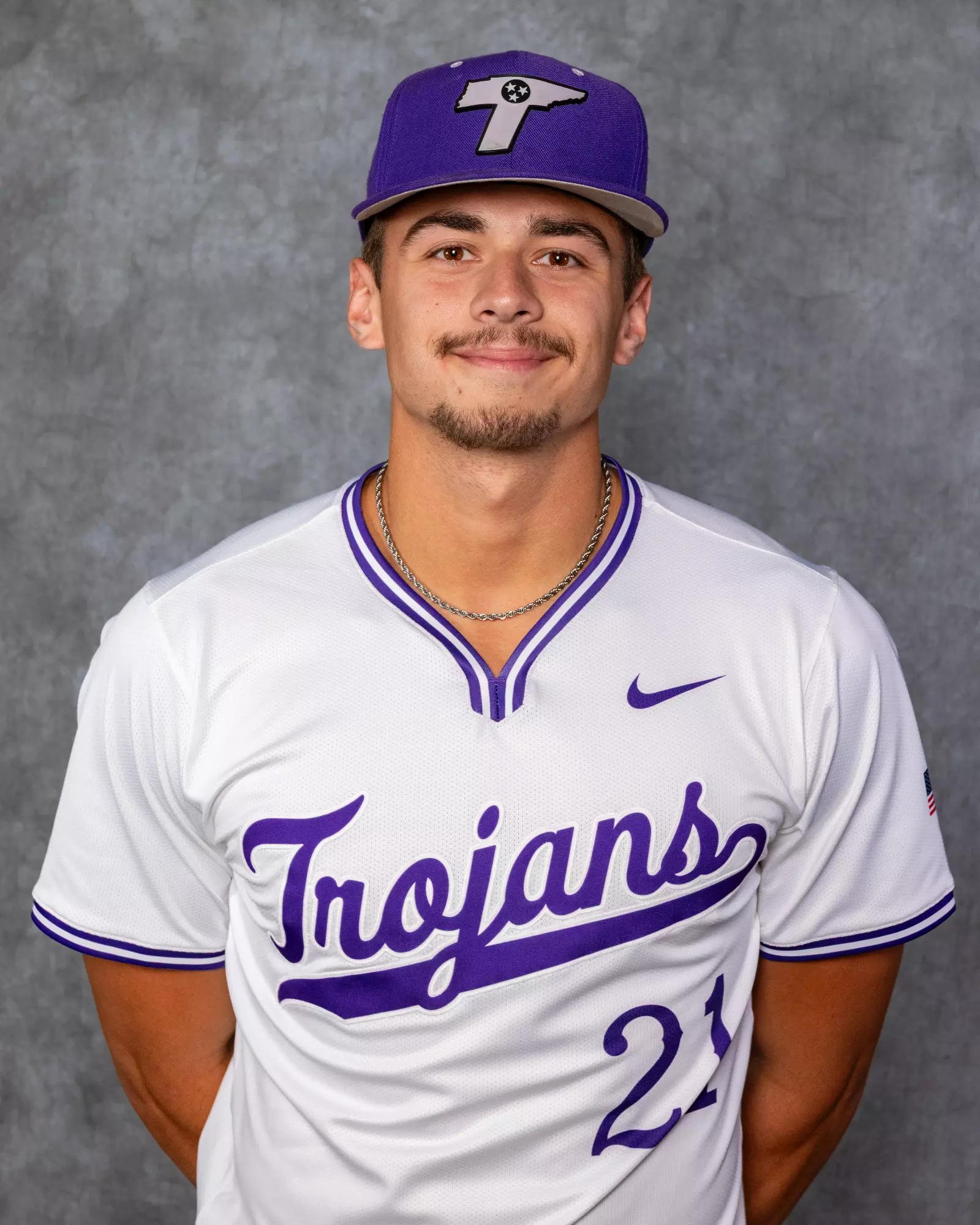 Jett Algeier and Peyton Vaught