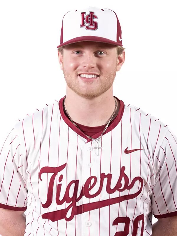 Savannah Overton and Angelina Branch