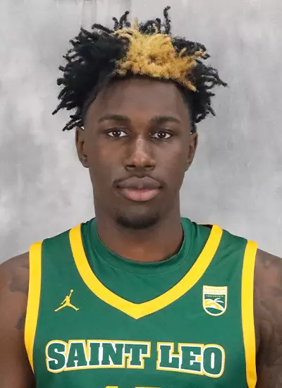 Maureen Shelton and Kyndall Davis