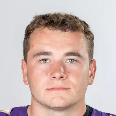 Dakota Sage and Grayson Keyes