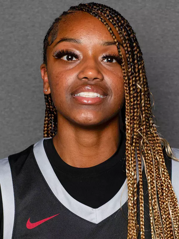 Maureen Shelton and Kyndall Davis