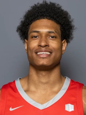 North Carolina Tar Heels Coach Hubert Davis (2024)