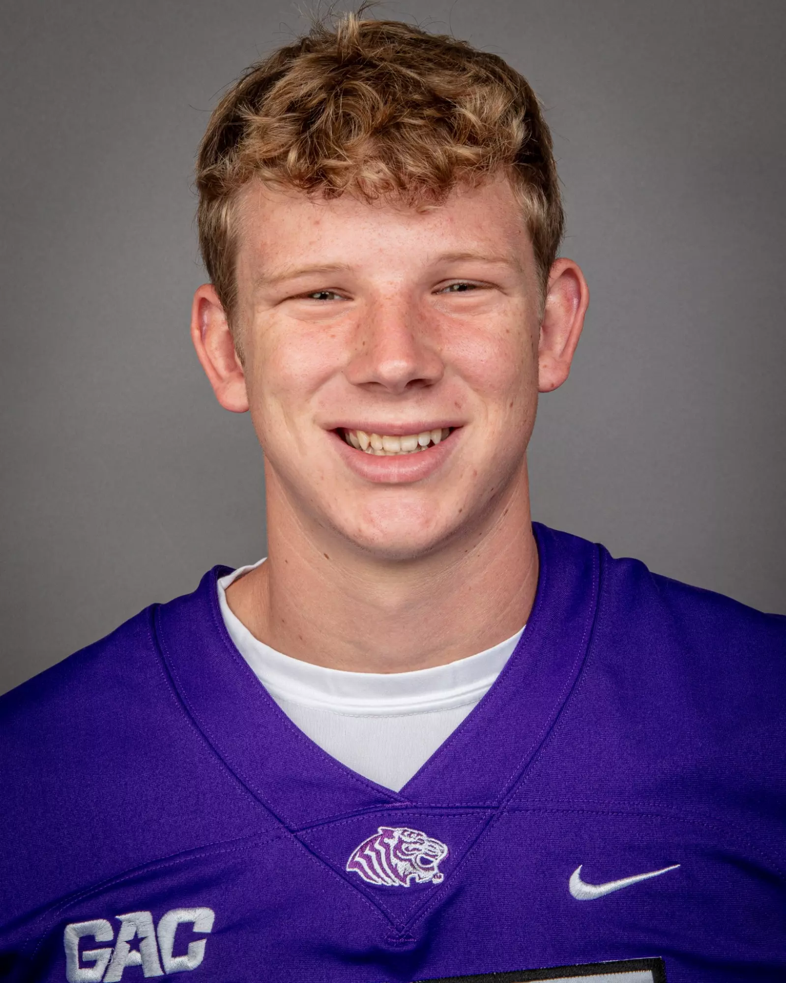 Makin Lenard and Ja%27Marion Bonner - 