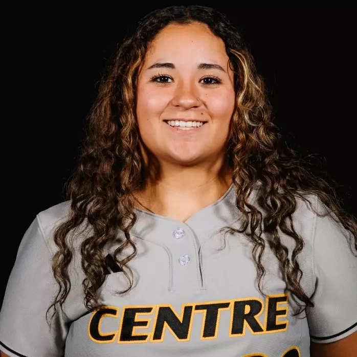 Kinsey Mentzer and Taylor Blevins