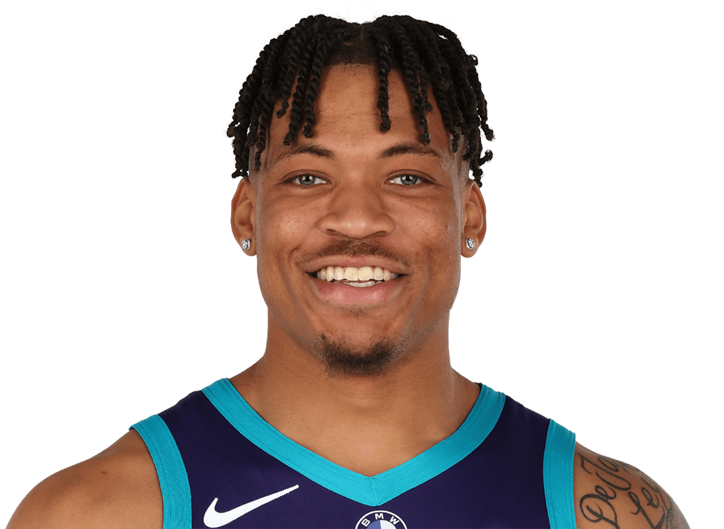 Oscar Tshiebwe and Evan Ramsey