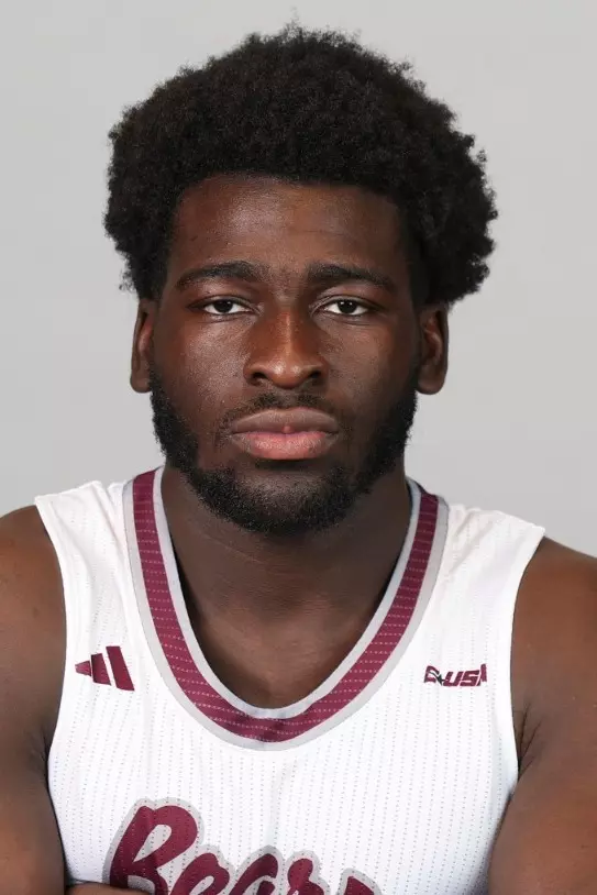 Isabella Olmos and Gianna Amadio