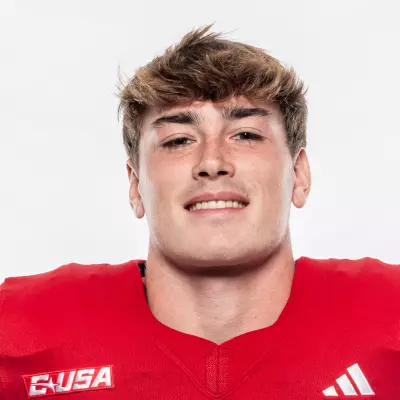 Devan Carlisle and Aydden Moody-Copeland - 