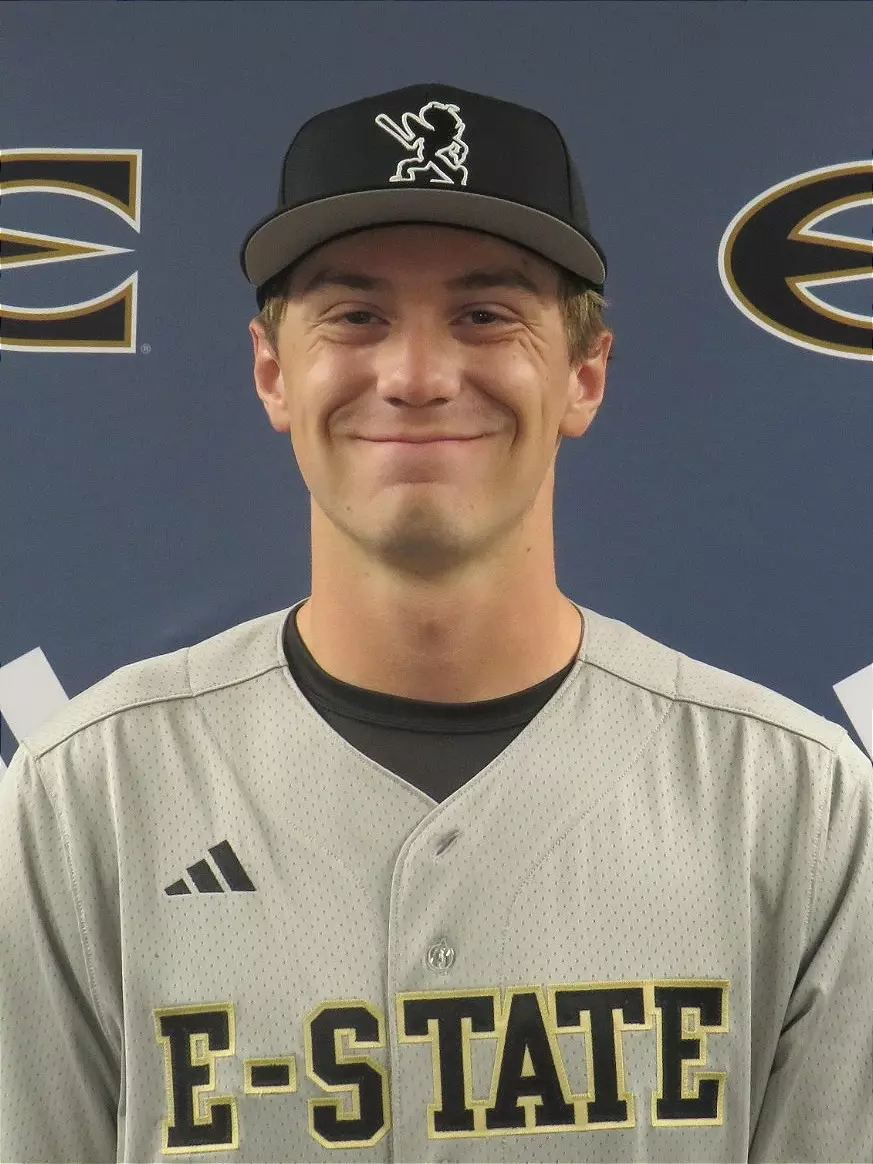 Chloe Bader and Grant Nottlemann