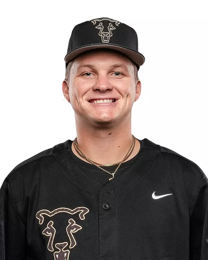 Mays Madsen and Jett Walker