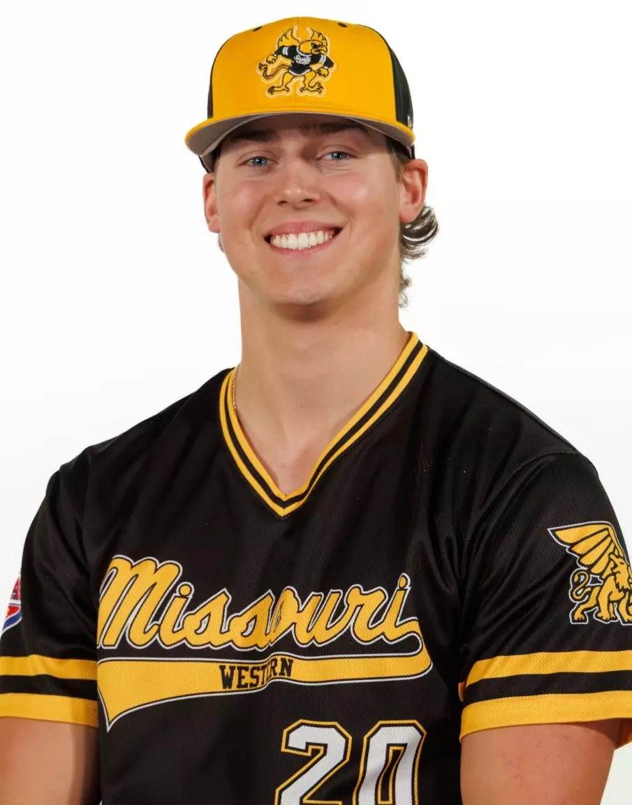 Chloe Bader and Grant Nottlemann