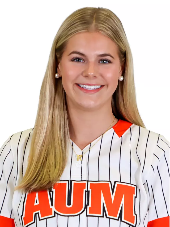 Lacey Kelley and Reese Cauley