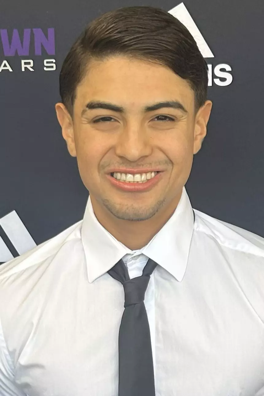 Rylie Grabau and Jianna Cota