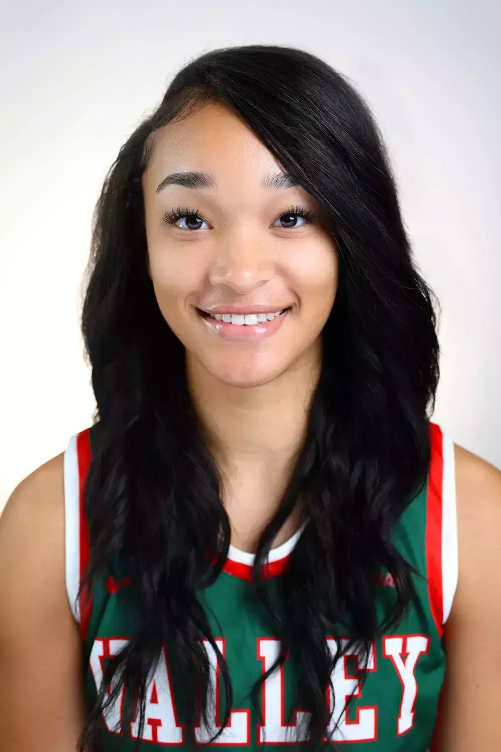 Isabella Olmos and Gianna Amadio