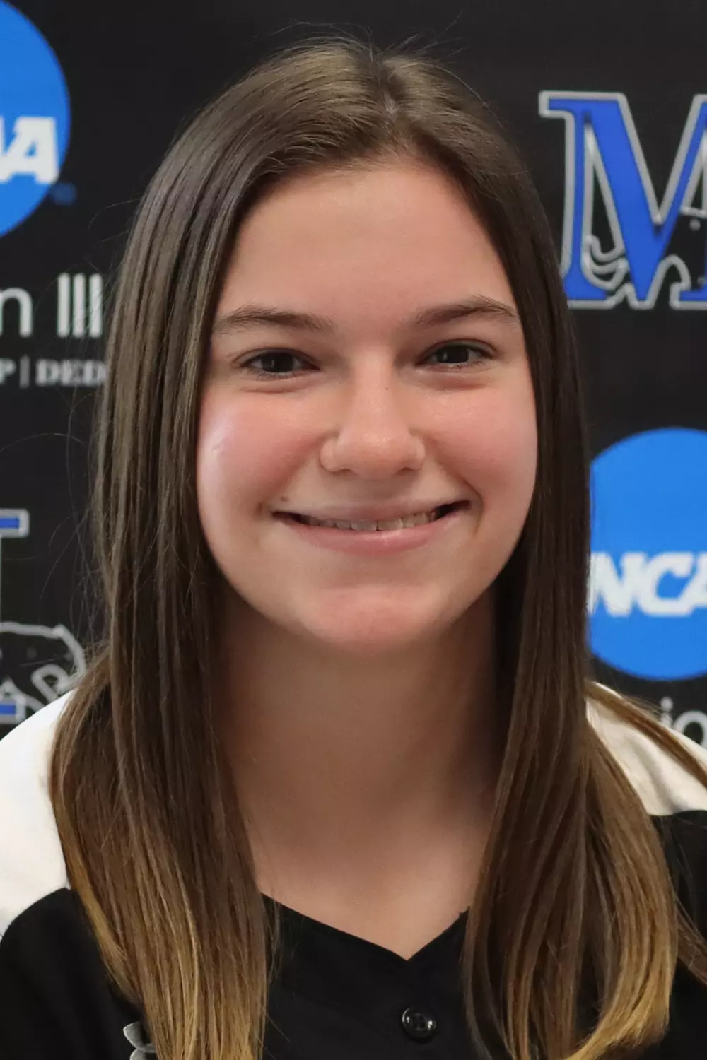 Annabelle Rush and Keira Clancy