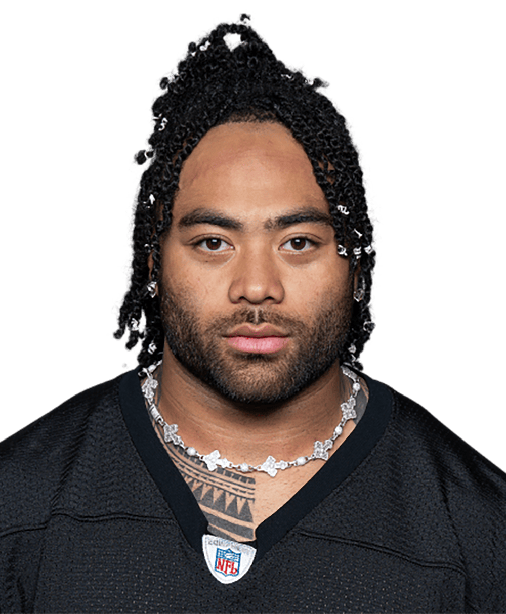 Kaden Elliss and JJ Apathjang