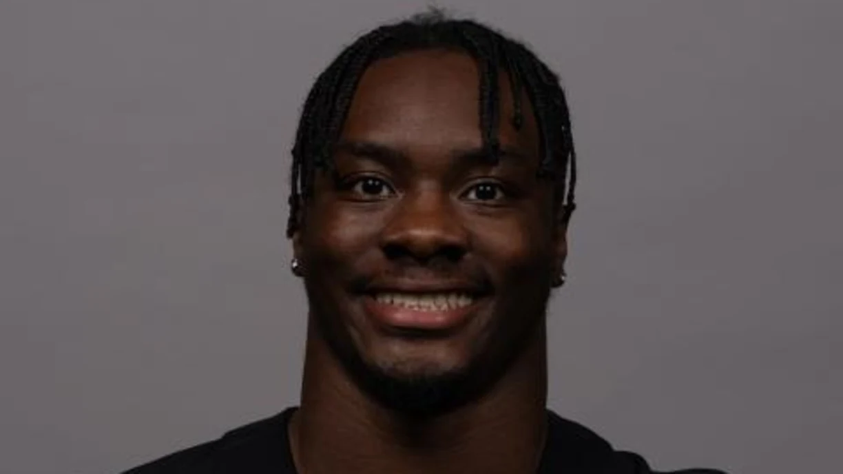 Ella Meabon and Nathan Carter - 