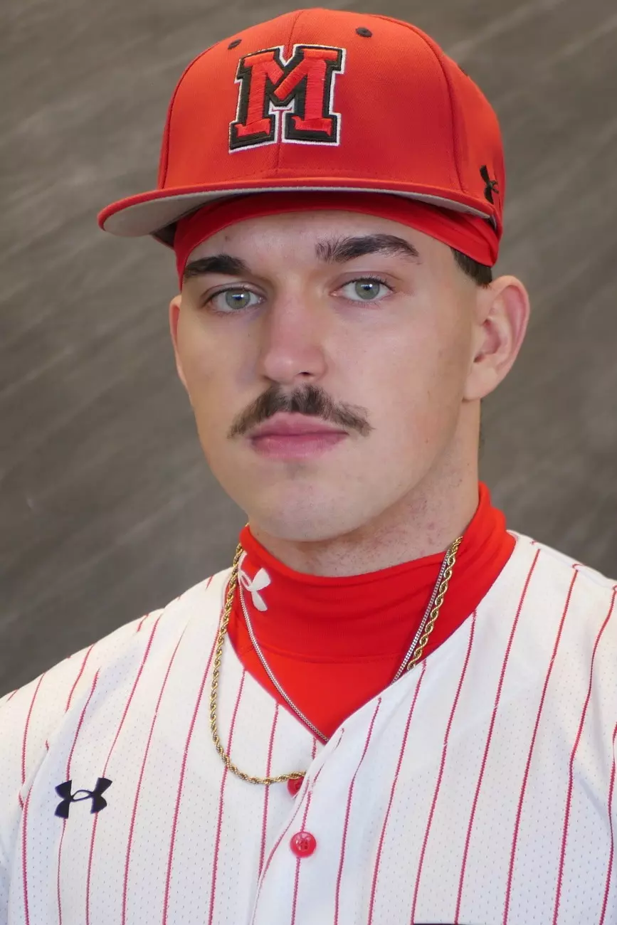 Gabriella DeLuca and Izzy Nageli